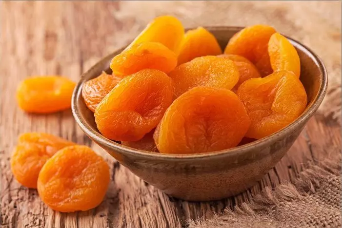 Як зберігати сушені абрикоси